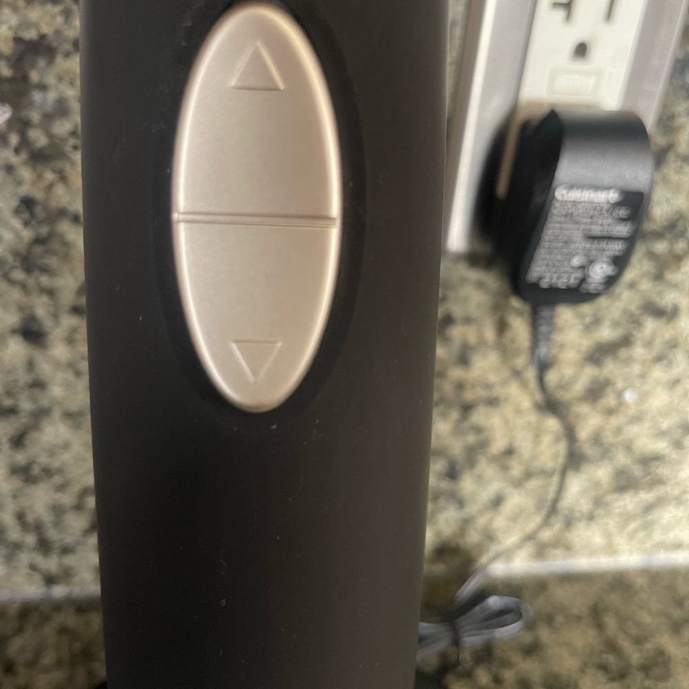 Cuisinart Wine Opener - Picture 3 of 6